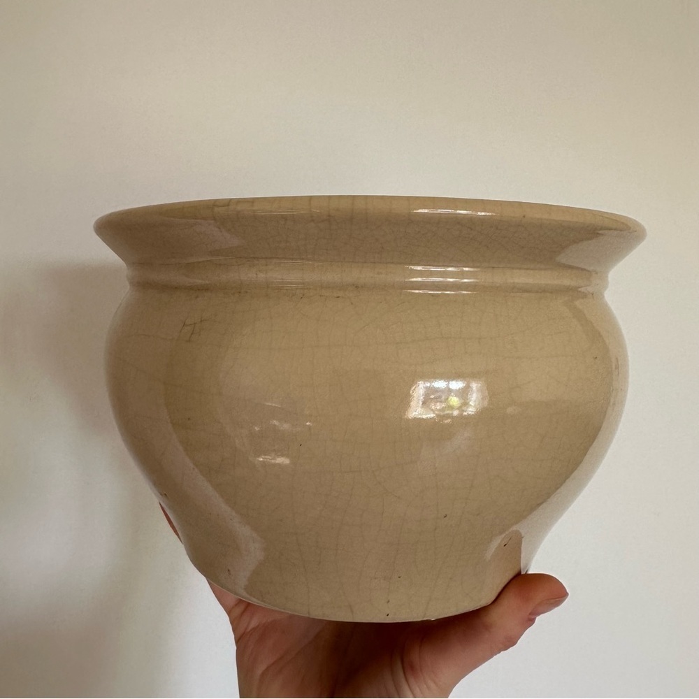Vintage Pottery Pot Cream Glazed Pot